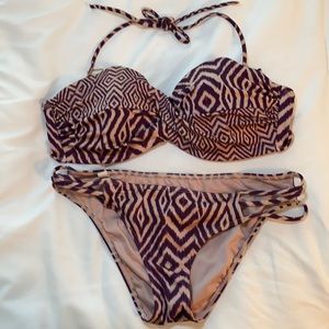 VS Bikini Top (34D) & Strappy Bottom (Small)